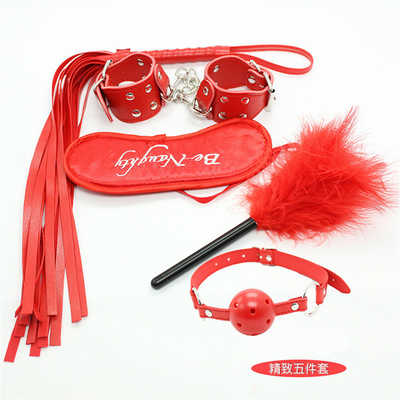 5 Stück pro Satz SM Produkte Bondage PU Leder Fetisch-Kit Beschränkungen Sklaven Sex-Spielzeug Bondage-Kits für Paare
