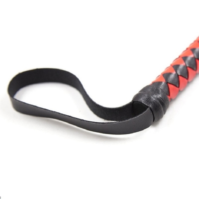 Premium Mikrofaser Leder Bullenpeitsche, 1,9m Red Bullpeitsche, Luxus geflochtenes Flogger Pferd BDSM Spielzeugpeitsche
