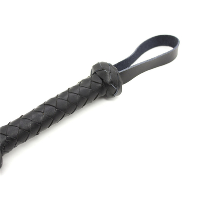 Bdsm Weaving Pu Leather Led Whip Multiple Schwarz und Rot Geflechtes Seil Pferd Peitsche Populärer Sex Sm Bdsm Sklavenfetischismus