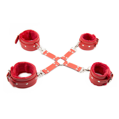 PU-Leder schwarze Bondage Handschellen und Knöchelmanschetten Gürtel Kreuz für BDSM-Erwachsenenspiel