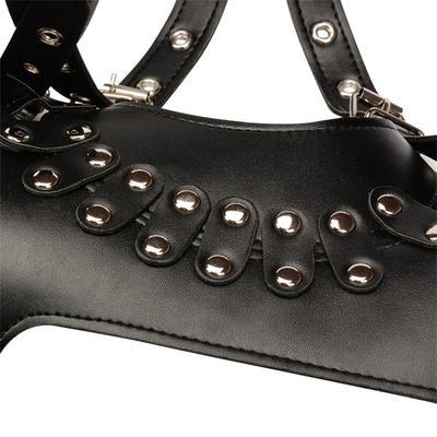Kleid Halsrückhalt Falsches Leder Körper Gurt Gurt Tragen Cupless Cool Erwachsene Spiele Sexprodukte